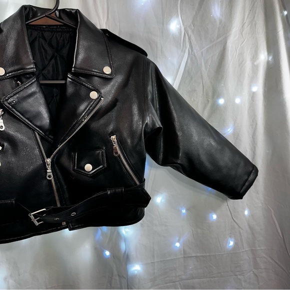 Black child’s size simulated leather jacket - Picture 5 of 9